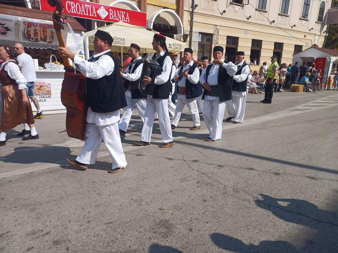 58. VINKOVAČKE JESENI - KUD “Sv. Mihovil" Nikšić