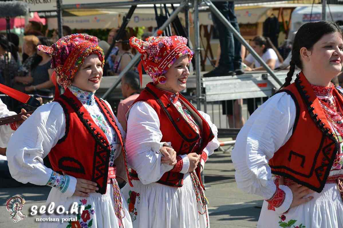 57. ĐAKOVAČKI VEZOVI - KUD "Antun Klasinc"